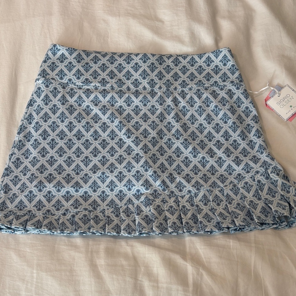 Women’s Golf and Tennis Skirt
